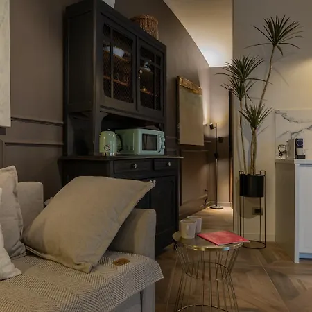 Design In Corso Francia By Wonderful Italy