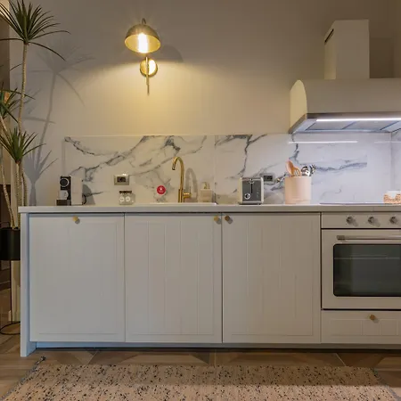 Design In Corso Francia By Wonderful Italy *