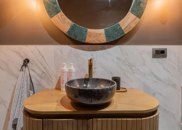 Design In Corso Francia By Wonderful Italy
