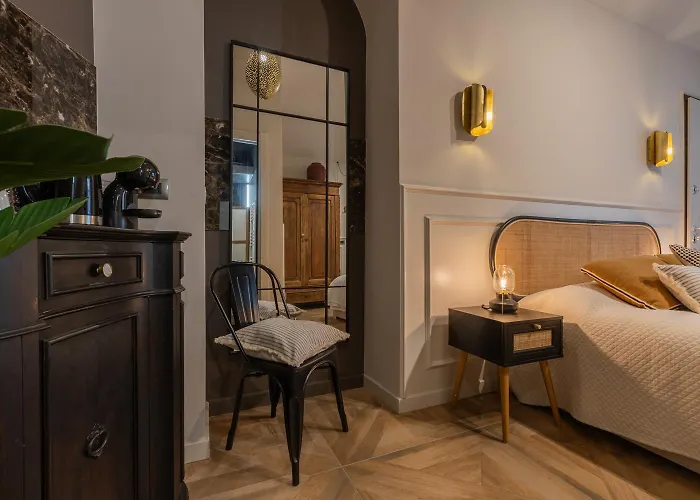 Design In Corso Francia By Wonderful Italy