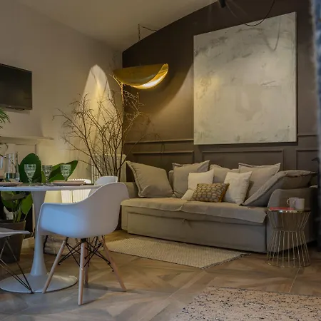 Design In Corso Francia By Wonderful Italy * Турин